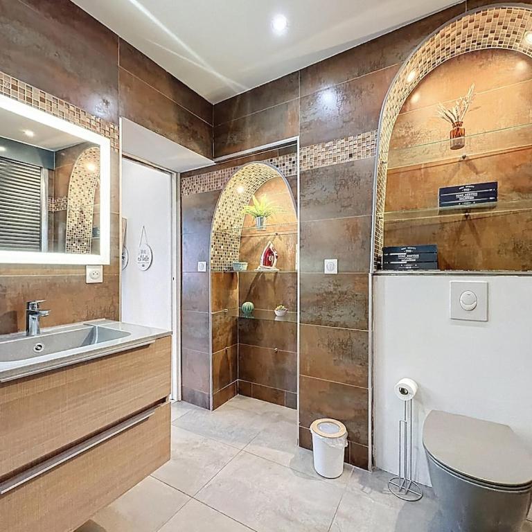 Vers Asm 4 pers clim wifi Fontaine - Apartment mit 1 Schlafzimmer - 16