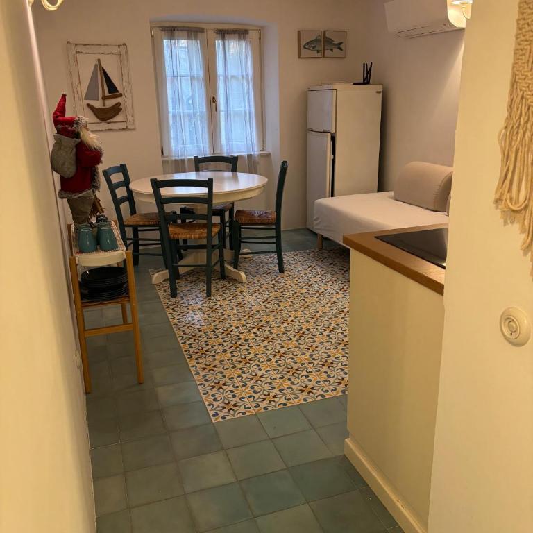 La Casa sull'Arco by Diletta - Appartamento con 2 Camere da Letto - 17