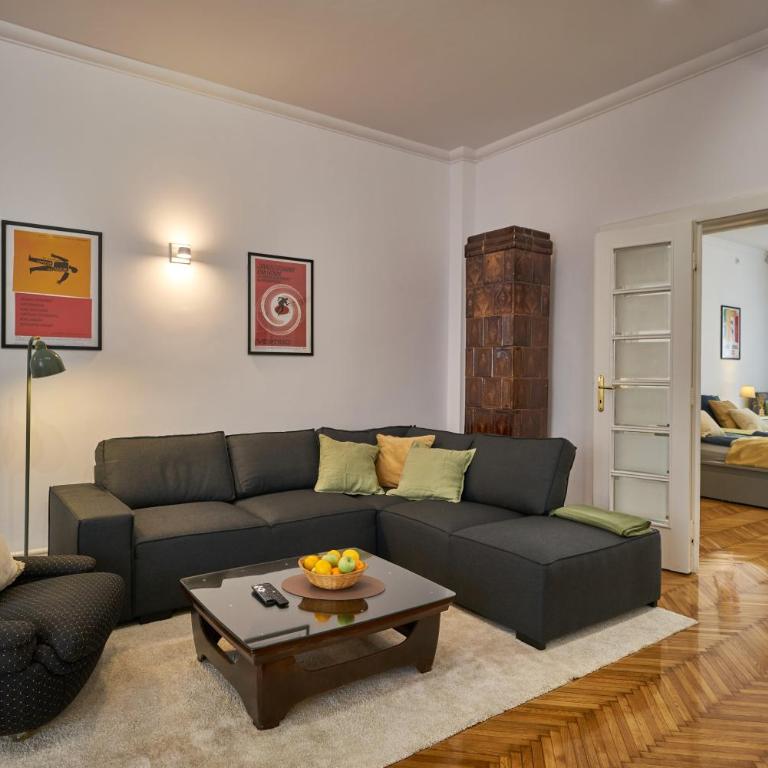 Take One - One-Bedroom Apartment - 4