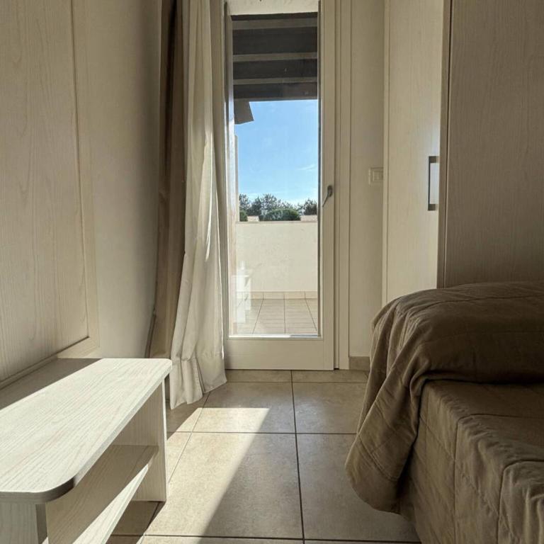 Recently built flat with pool and balcony - Appartamento - 18
