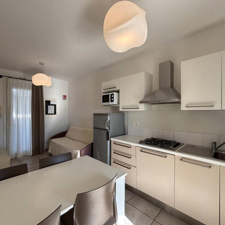 Recently built flat with pool and balcony - Appartamento - 2