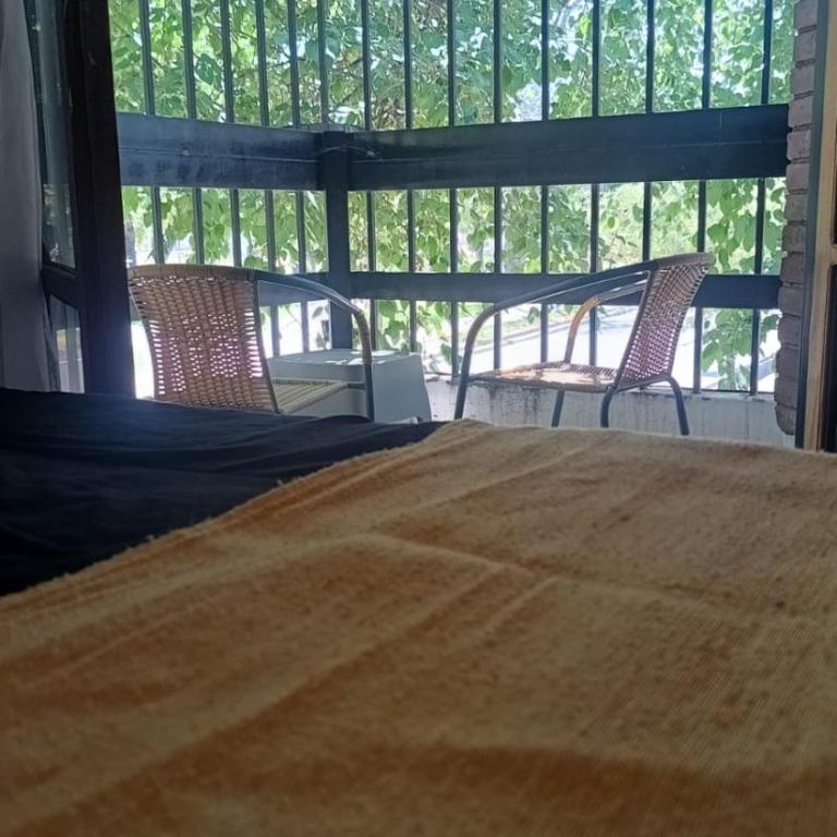 Hotel Alta Mendoza - Quadruple Room with Balcony - 2