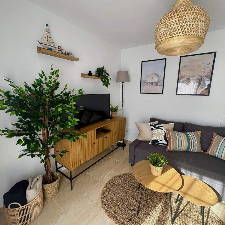 Bubo Sol - One-Bedroom Apartment - 34