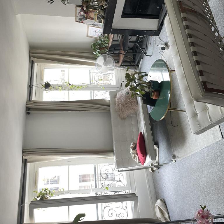 Appartement en plein coeur de Paris - One-Bedroom Apartment - 15