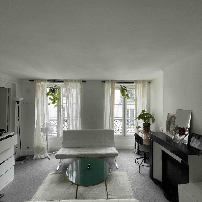 Appartement en plein coeur de Paris - One-Bedroom Apartment - 9