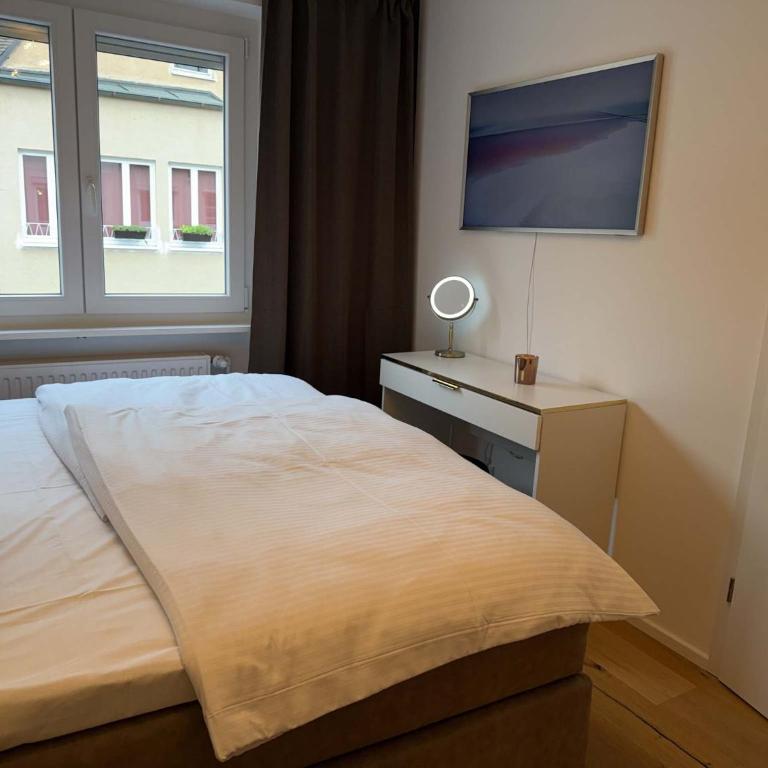 GoldenKey-Suites - Spacious Luxury Apartment in the Heart of Augsburg Old Town - Premium Open-Plan Kitchen - Appartement - 29