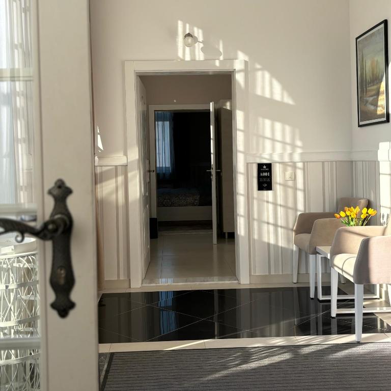 Vila Palas - Apartman sa Balkonom - 47
