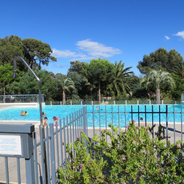 Appartement St Aygulf, plages et commerces à pied, piscine dans résidence, parking couvert gratuit - Appartamento con 1 Camera da Letto - 10