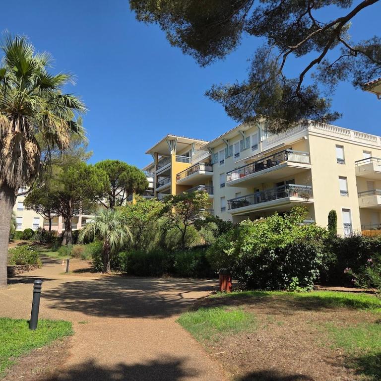 Appartement St Aygulf, plages et commerces à pied, piscine dans résidence, parking couvert gratuit - Appartamento con 1 Camera da Letto - 13