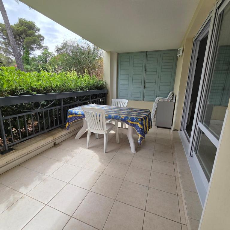 Appartement St Aygulf, plages et commerces à pied, piscine dans résidence, parking couvert gratuit - Appartamento con 1 Camera da Letto - 9