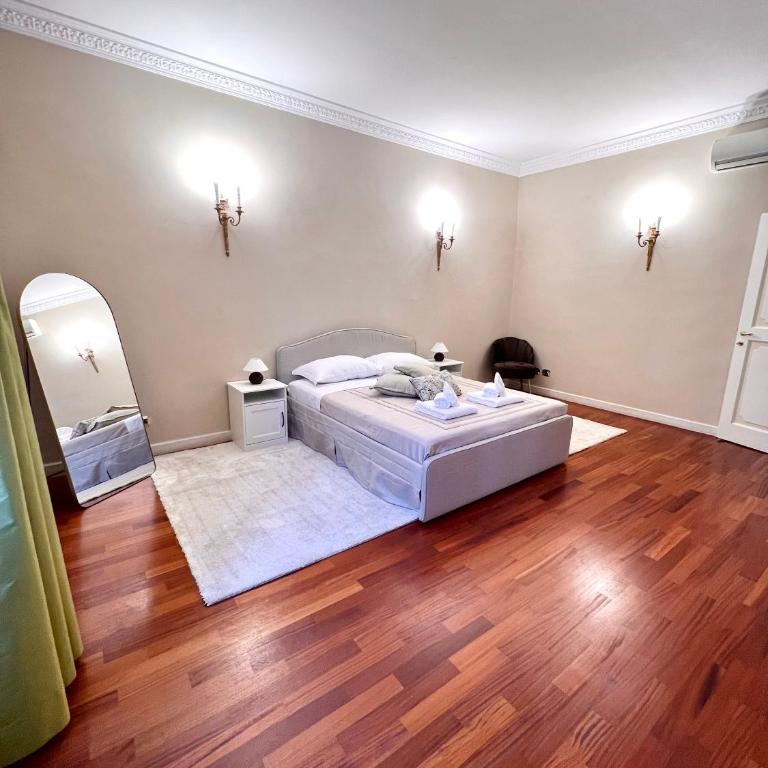 Artisti Home - Appartamento con 2 Camere da Letto - 9