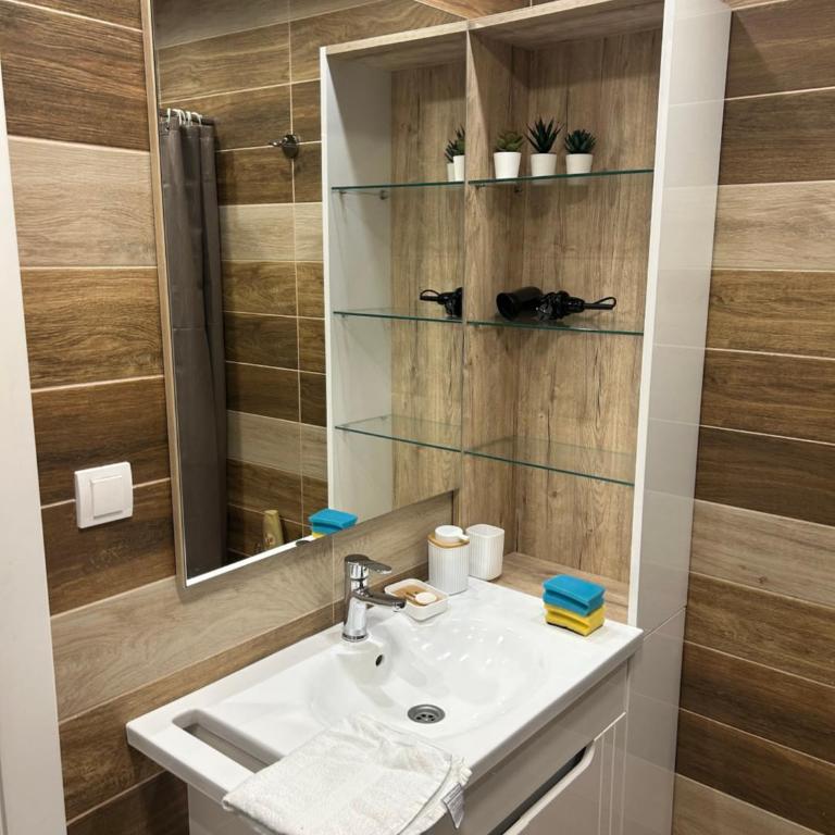 Premier Lux 38 Apartman - One-Bedroom Apartment - 4