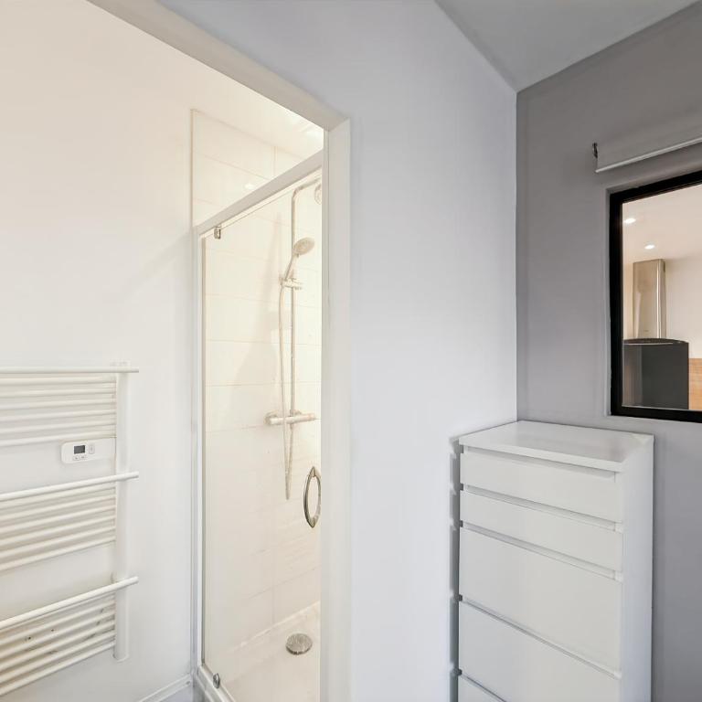Le Chézy Dinan - Spacieux & Calme - Terrasse - Appartement 1 Chambre - 5