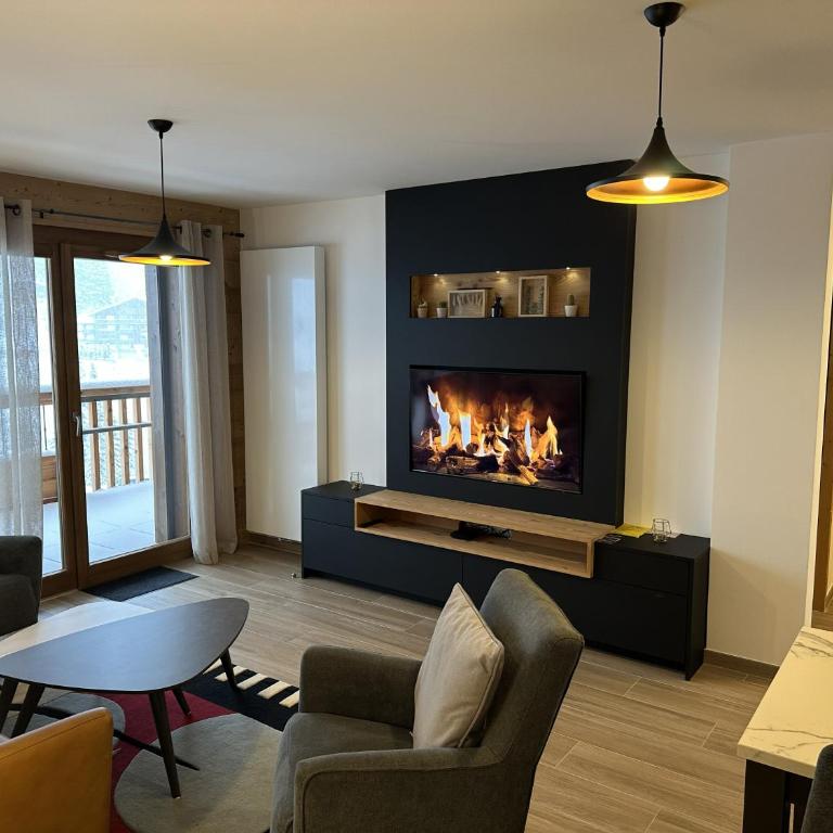 Cristaux Alpine Living - Apartment mit 3 Schlafzimmern und Bergblick - 1