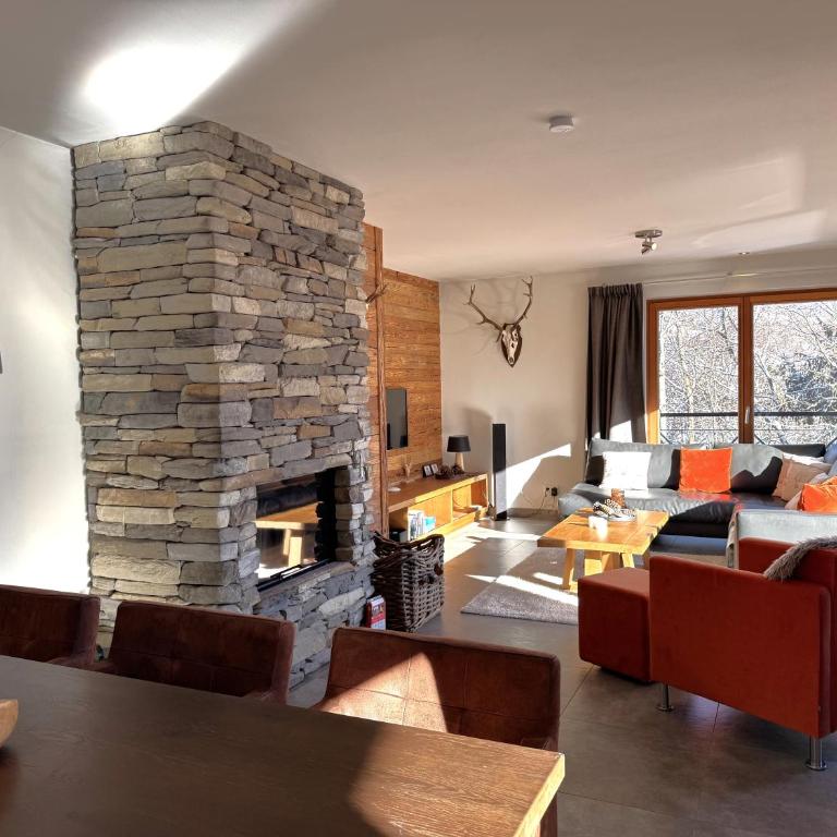Mountain Lodge Leogang- Modernes Alpen Apartment, Balkon, Bergblick, Kamin, Sauna - Apartment mit 3 Schlafzimmern - 3