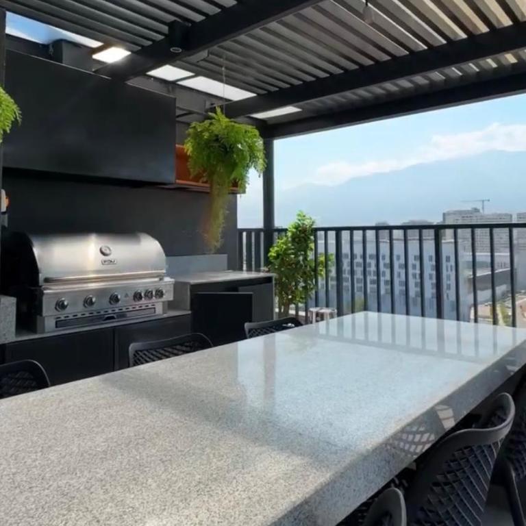 Descanso y comodidad - Two-Bedroom Apartment with Balcony - 5