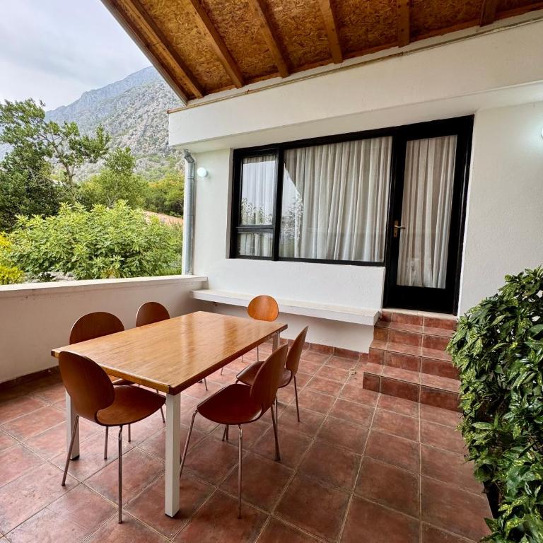 Villa Soul of Kotor - Villa with Sea View - 9