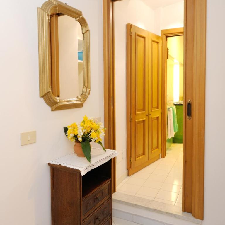 Casa Colonne - Appartamento con 1 Camera da Letto, Balcone e Vista Mare - 9