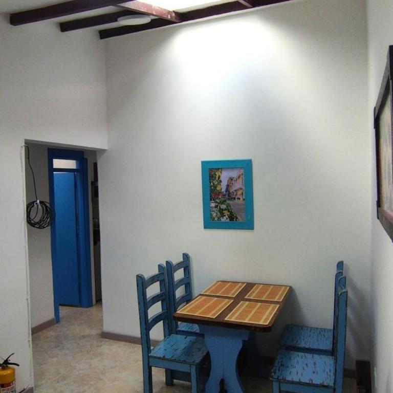 House 5 blocks from main park, private - Vacation Home - 6