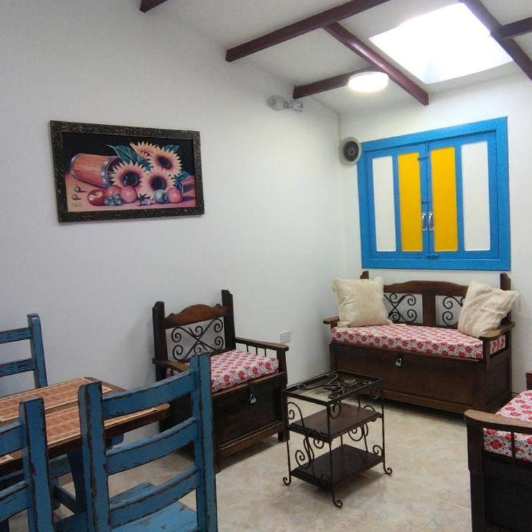 House 5 blocks from main park, private - Vacation Home - 22