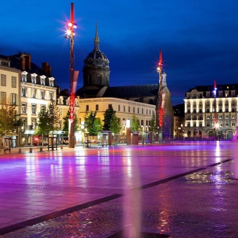 En plein coeur de Clermont-Fd - Appartement 3 Chambres Premium - 17