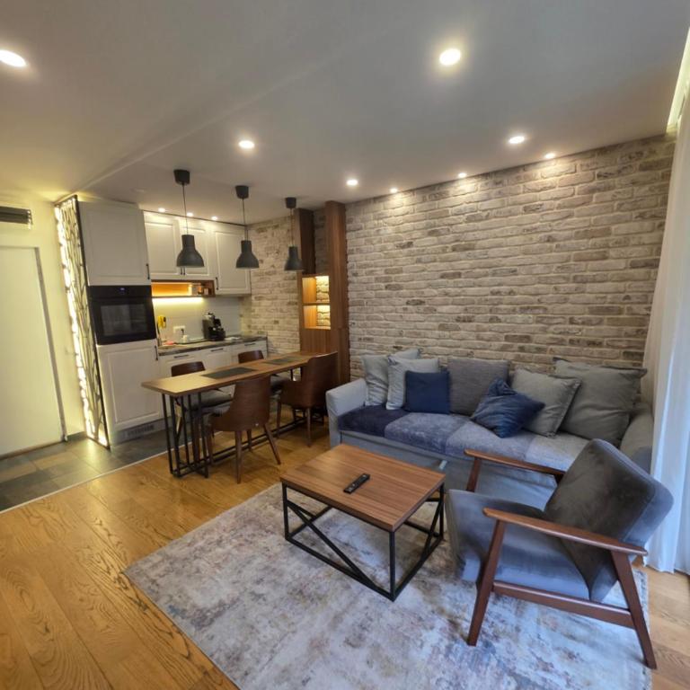 Aether Apartman - One-Bedroom Apartment - 15