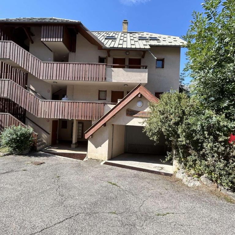 Appartement lumineux 2 pièces cabine au Monêtier-les-Bains, proche pistes, avec parking - FR-1-330F-239 - Appartement - 20