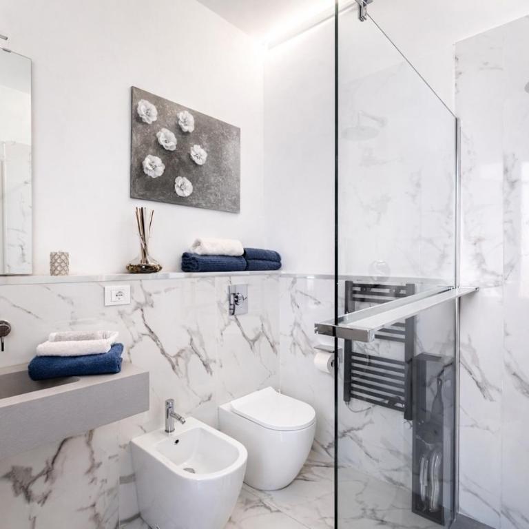 Villa Miranda Luxury Como Lake View Penthouse with Panoramic Terrace - One-Bedroom Villa - 18
