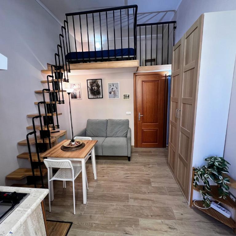 MoonLight Suite - Monolocale con Balcone - 10