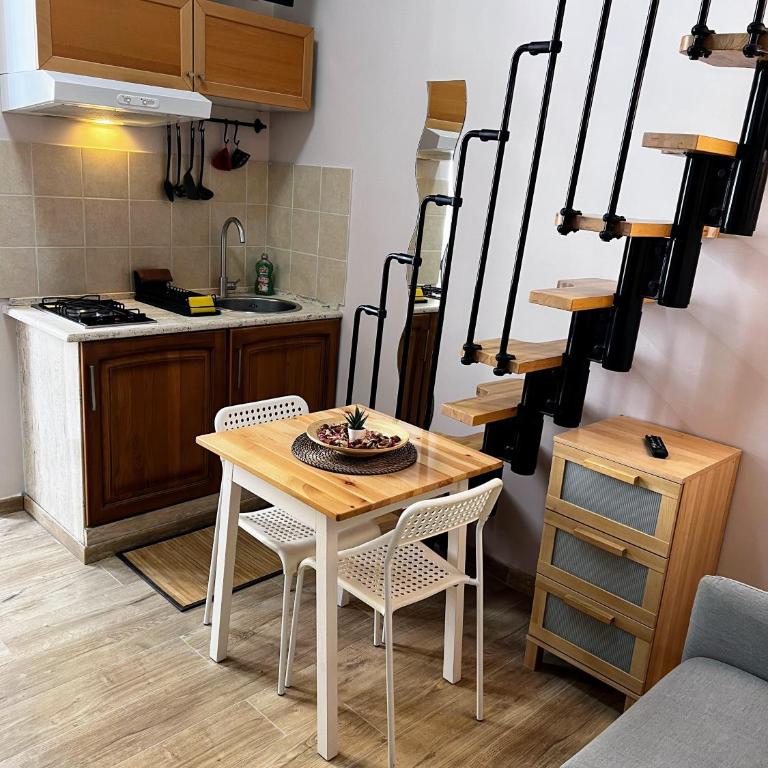 MoonLight Suite - Monolocale con Balcone - 17