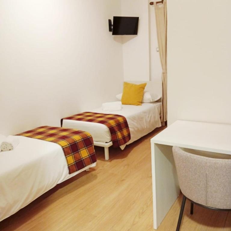 Hotel Ambassador Bormio - Camera Doppia con Letti Singoli - 1