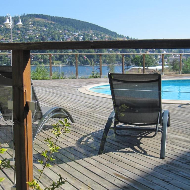 Beautiful lakeside cottage with panoramic views - Appartement 2 Chambres - 24