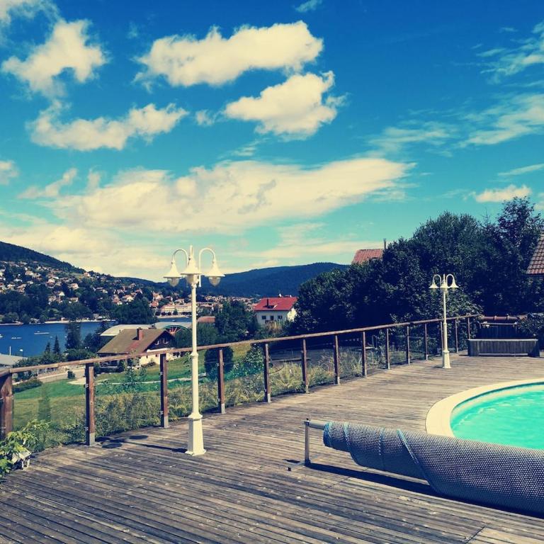 Beautiful lakeside cottage with panoramic views - Appartement 2 Chambres - 31