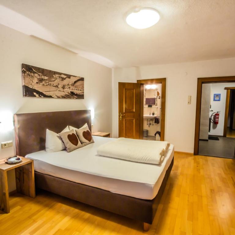 Haus Lawerz - Apartment mit Balkon - 10
