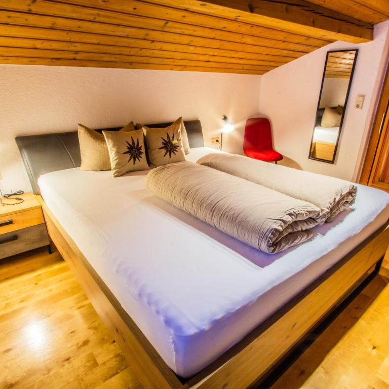 Haus Lawerz - Apartment mit 3 Schlafzimmern und Balkon - 12