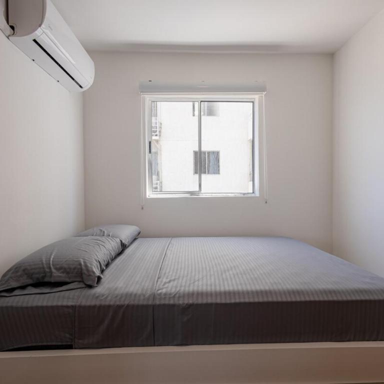 Apartamento moderno cerca del mar y centro - Two-Bedroom Apartment - 16