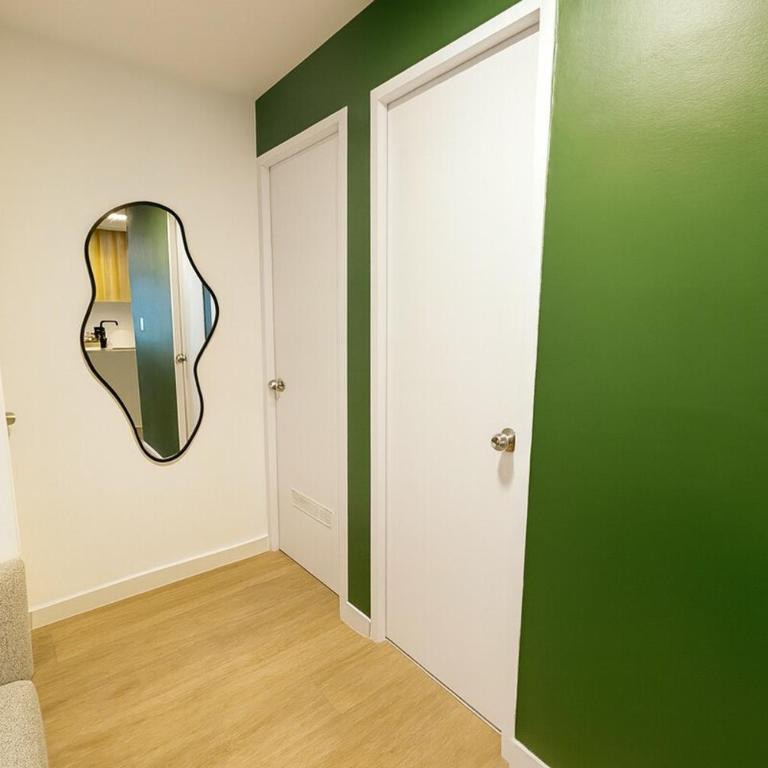 Apartamento moderno cerca del mar y centro - Two-Bedroom Apartment - 20