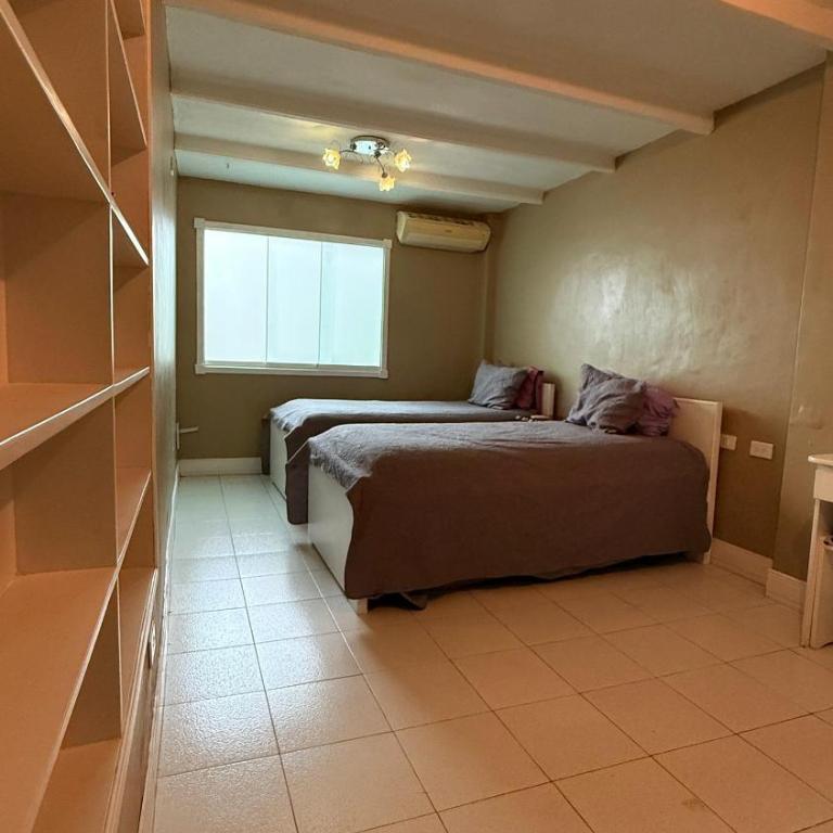 Brilliant 6-bedroom house with AC in vibrant Caracas - Casa - 16