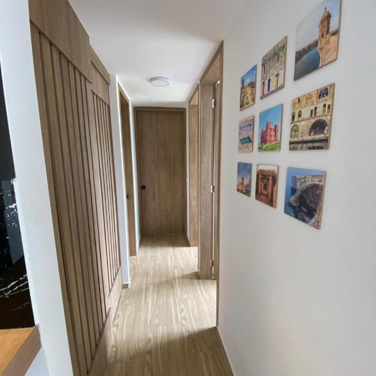 Apartamento nuevo en conjunto, Picina y Jacuzzi comunal - Parqueadero Privado - Apartamento de 3 dormitorios - 30