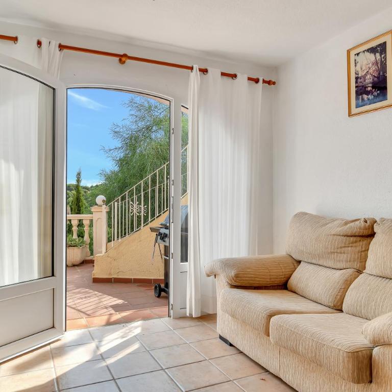 Casa Carolina Oasis with Heated Pool - Villa - 5