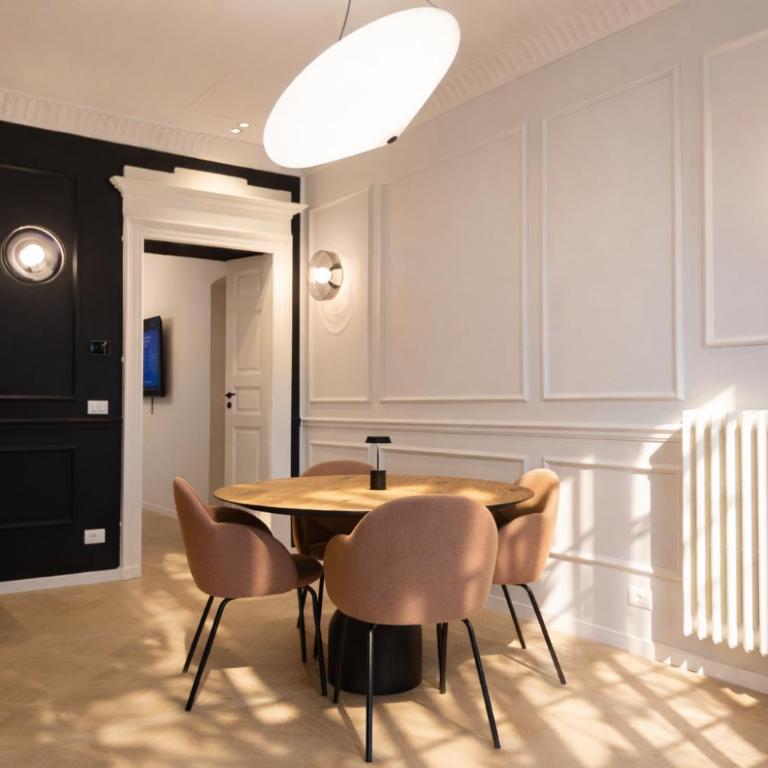 Gioberti's Apartment - 100 sqm - 2 Bedrooms and Free Private Parking in the Center - Appartamento con 2 Camere da Letto, Balcone e Terrazza - 4