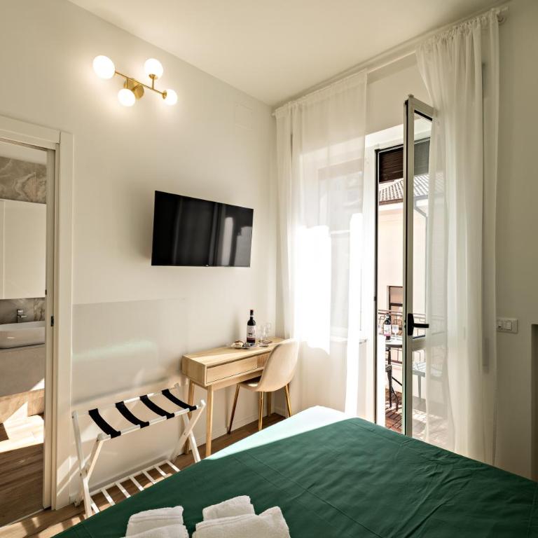 Marty Suites - Luxury Rooms - Camera Matrimoniale con Bagno Privato - 21