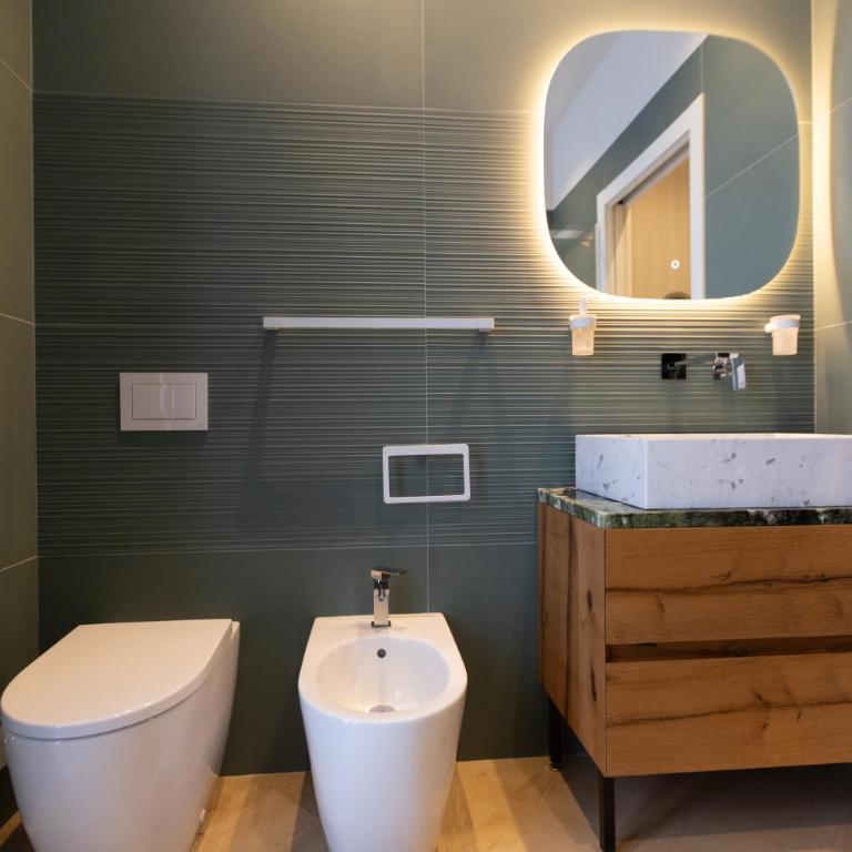 Gioberti's Apartment - 100 sqm - 2 Bedrooms and Free Private Parking in the Center - Appartamento con 2 Camere da Letto, Balcone e Terrazza - 2