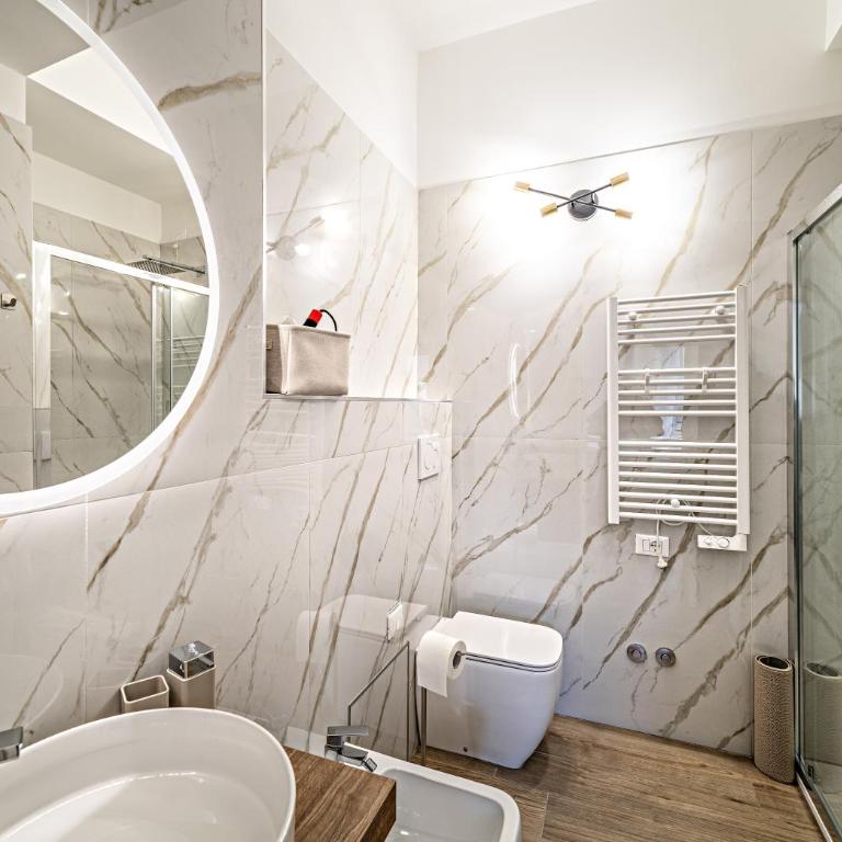 Marty Suites - Luxury Rooms - Camera Matrimoniale con Bagno Privato - 28