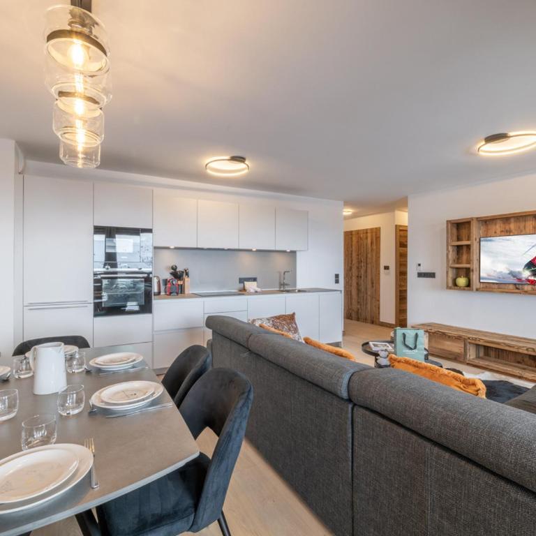 Appartement de haut standing, skis aux pieds, au cœur de l'Alpe d'Huez. Capacité 6 personnes. - FR-1-645-103 - Appartement - 6