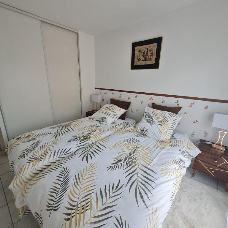 T3 spacieux hyper-centre - Familles & Pros - Genève à 5 min - Appartement 2 Chambres - 6