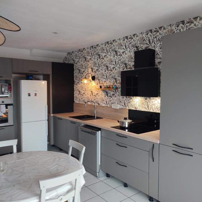 Appartement "La détente" à 600m de la plage - Apartment mit 3 Schlafzimmern - 1
