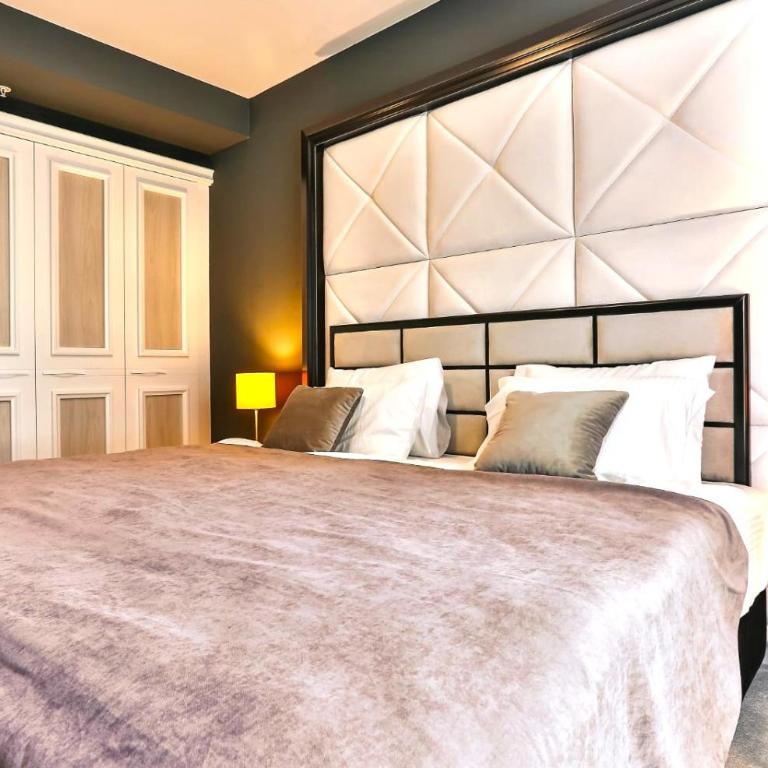 Royalis Suites Rafailovici - Beachfront Sea View Apartments - Deluxe Suite with Sea View - 9
