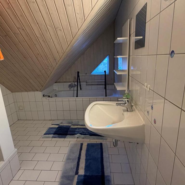 Ferienwohnung Roseggersiedlung - Apartment mit 2 Schlafzimmern - 7