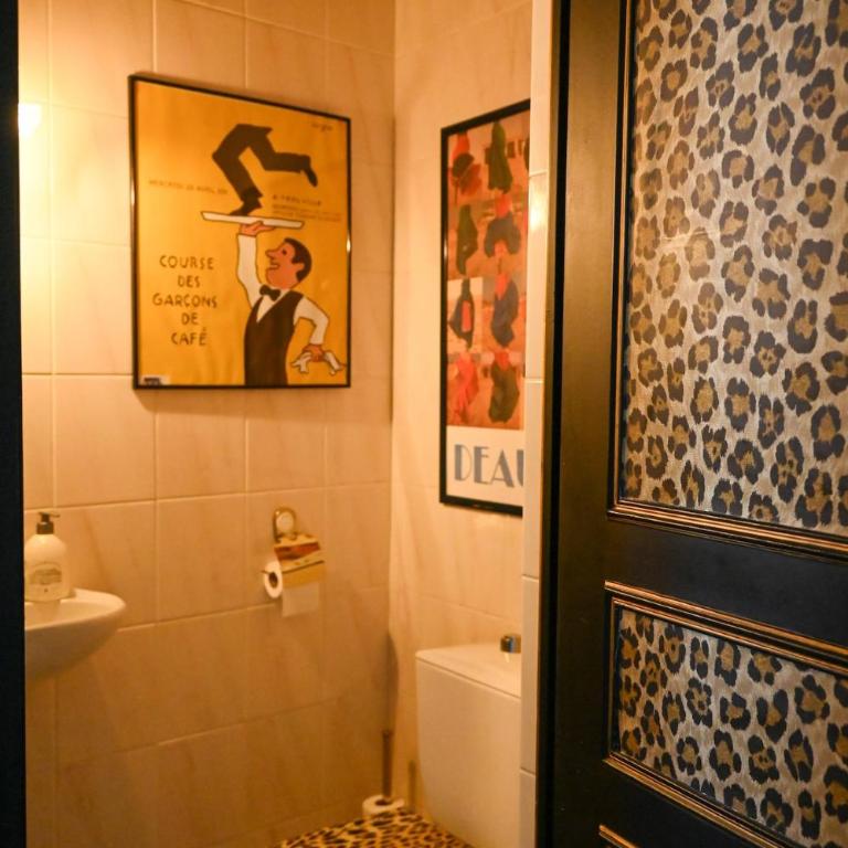Beautiful apartment in a castle in Deauville - Two-Bedroom Apartment - 30